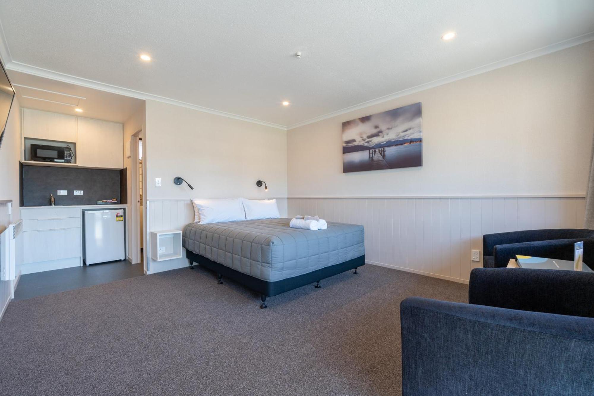 Te Anau Top 10 Holiday Park And Motels Екстериор снимка