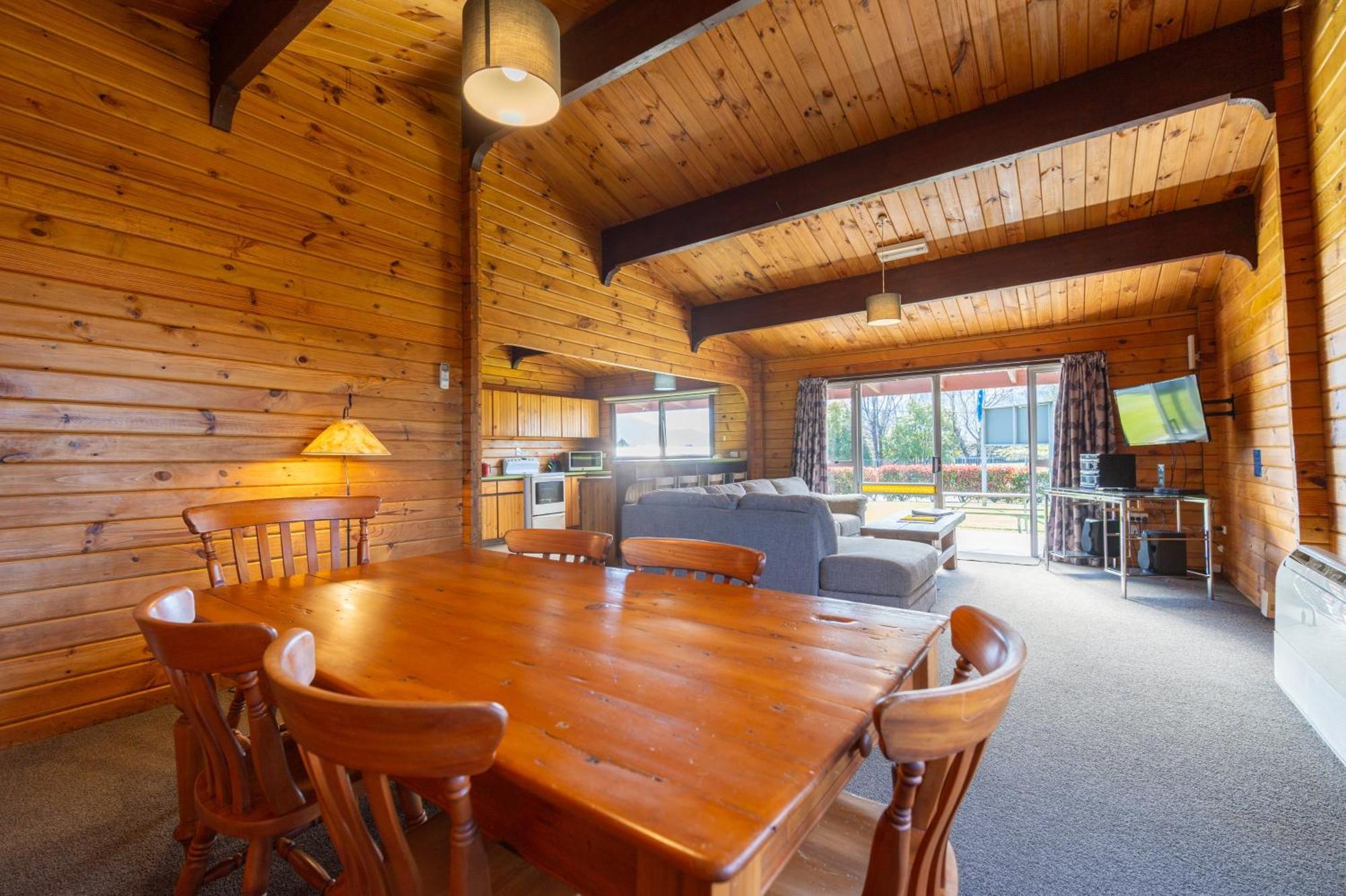 Te Anau Top 10 Holiday Park And Motels Екстериор снимка