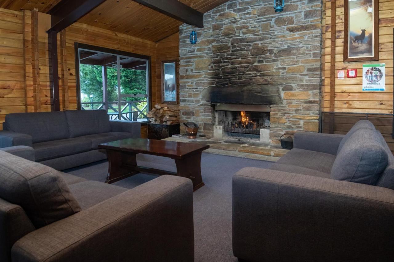 Te Anau Top 10 Holiday Park And Motels Екстериор снимка