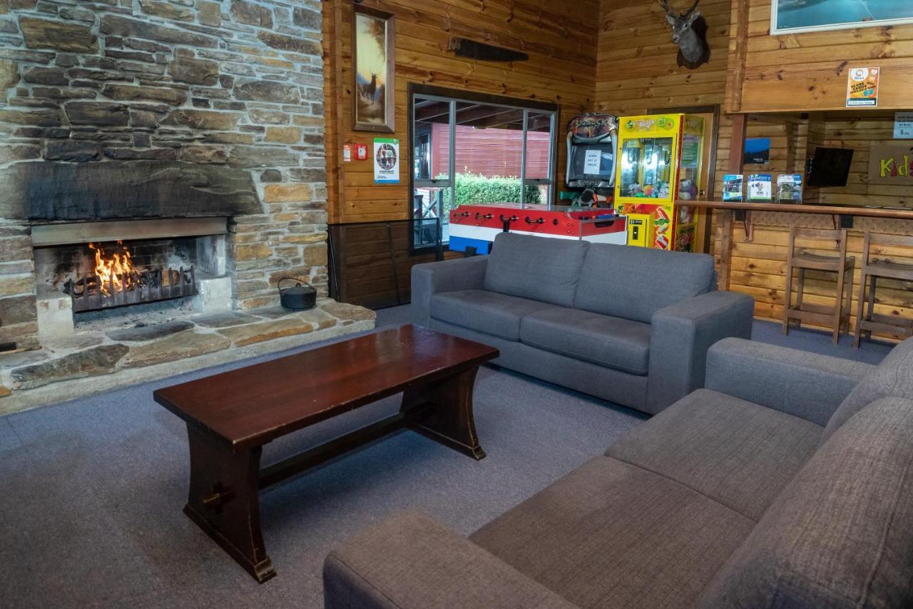 Te Anau Top 10 Holiday Park And Motels Екстериор снимка