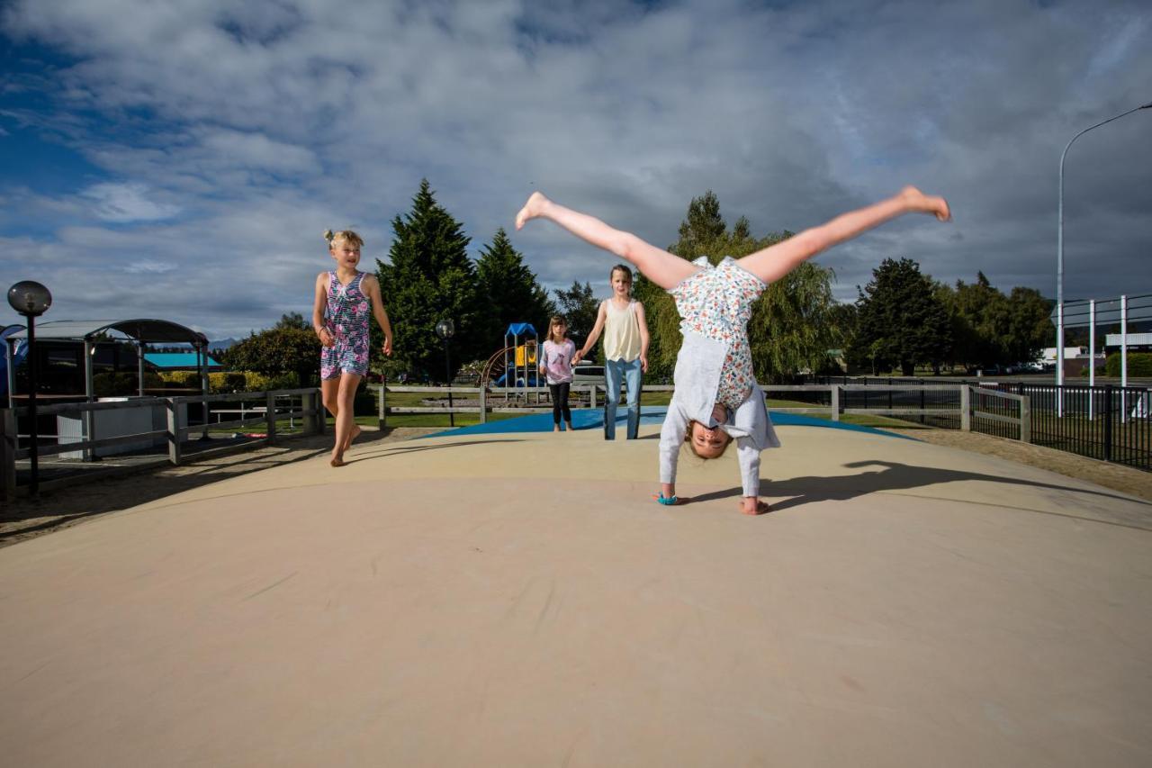 Te Anau Top 10 Holiday Park And Motels Екстериор снимка