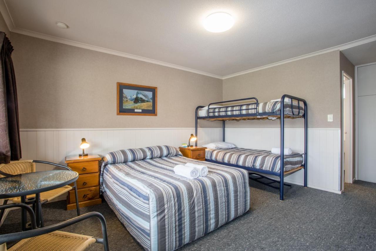 Te Anau Top 10 Holiday Park And Motels Екстериор снимка
